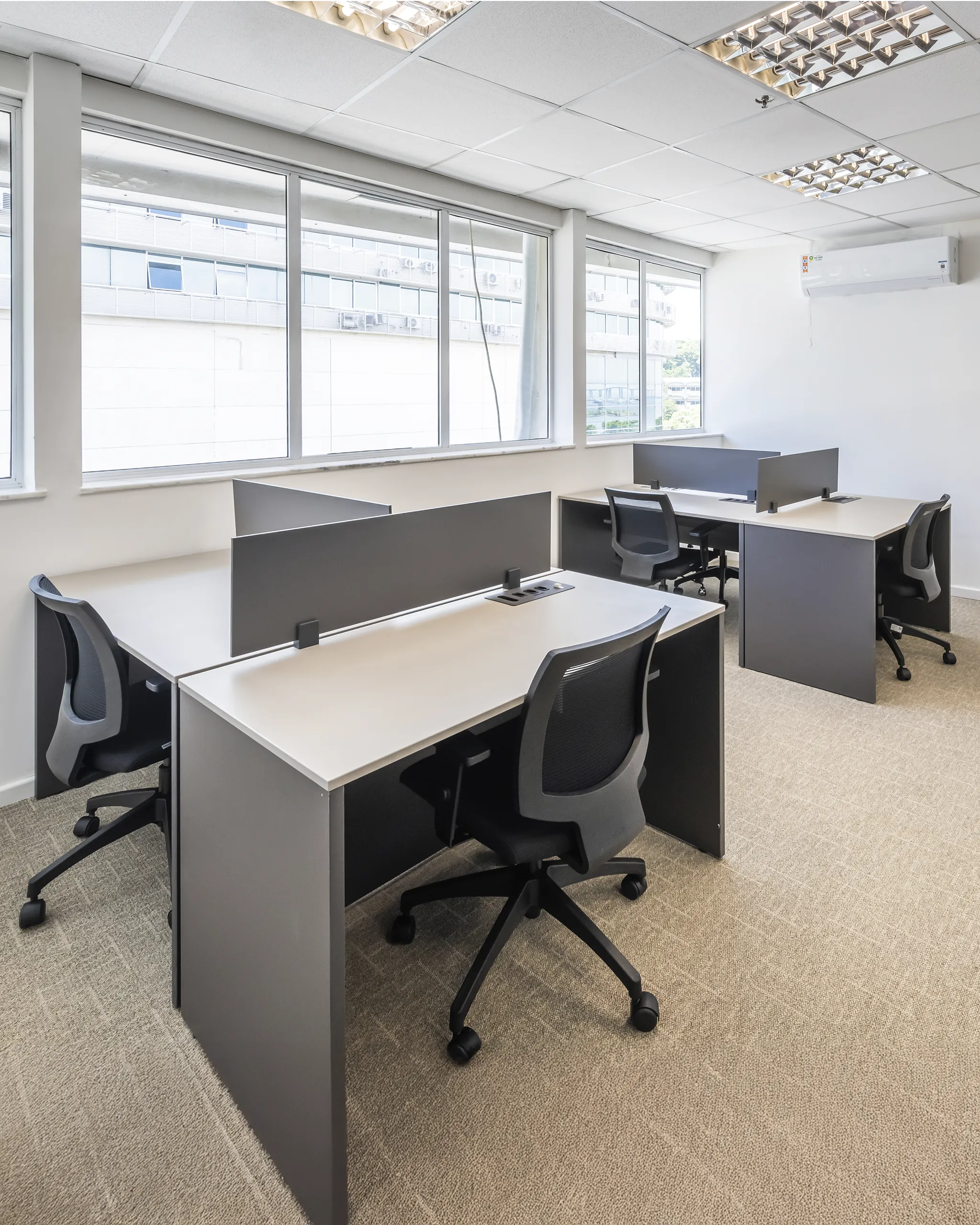 office-6-pessoas-unidade-centro-circulo